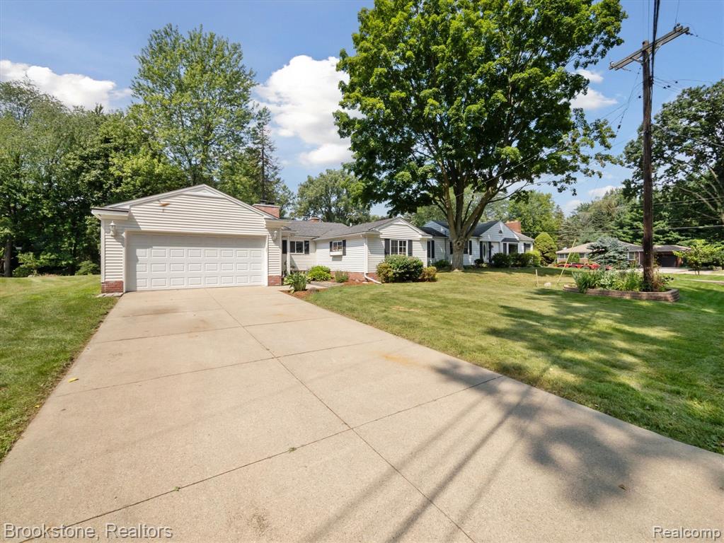 771 Gertrude Road, Waterford, MI 48328 — Photo 3