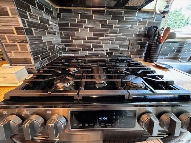 95 MAPLETON RD Road, Grosse Pointe Farms, MI 48236 — Photo 7