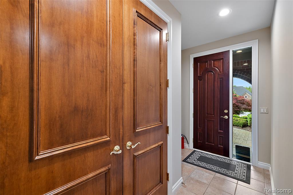 4688 Fawn Hill Court, Rochester, MI 48306 — Photo 58