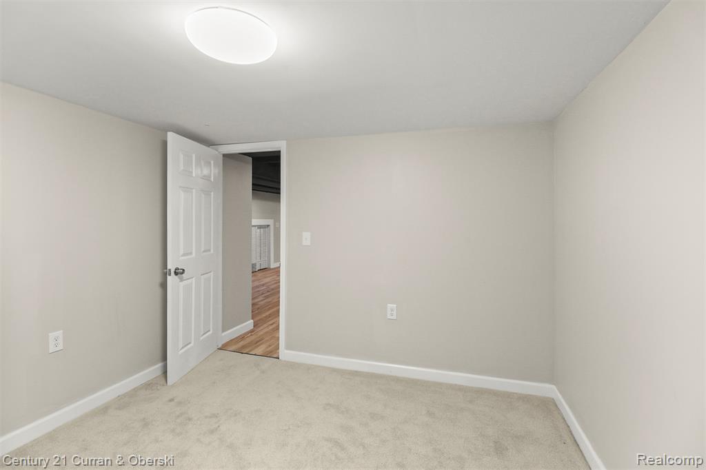 3422 S Annabelle Street, Detroit, MI 48217 — Photo 21