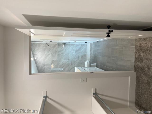 9400 Roland Drive, Brighton, MI 48116 — Photo 19