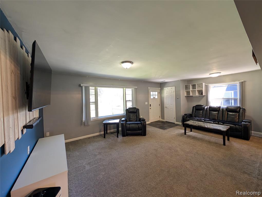 337 W Pine Street, Elsie, MI 48831 — Photo 10