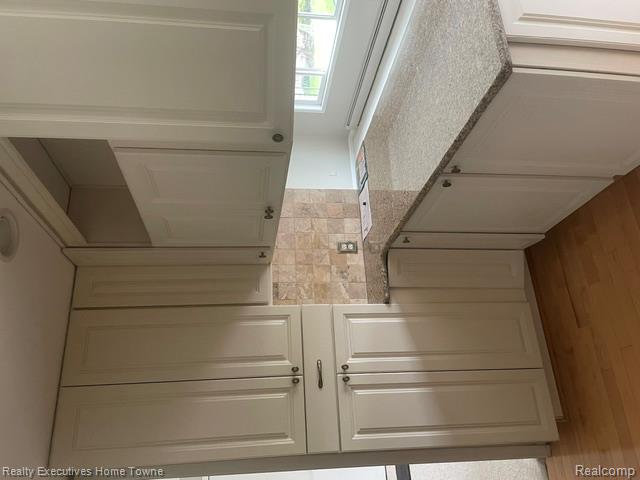 100 W Hickory Grove Road, Bloomfield Hills, MI 48304 — Photo 8