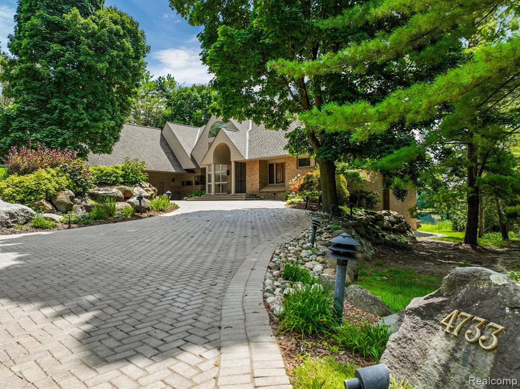 4733 W WICKFORD, Bloomfield Hills, MI 48302 — Photo 4