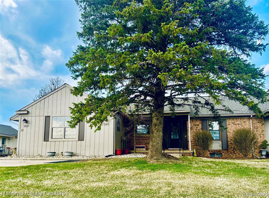 12047 Shenandoah Drive, 2, South Lyon, MI 48178 — Photo 52