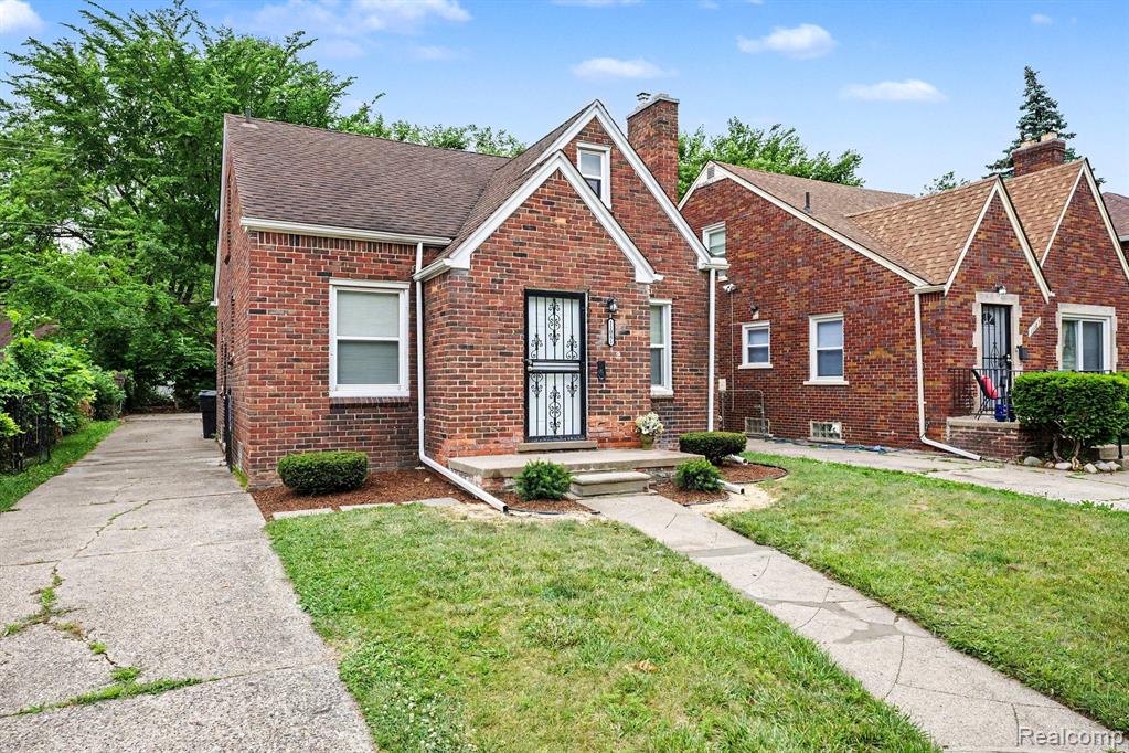 11081 Courville Street - Photo 2