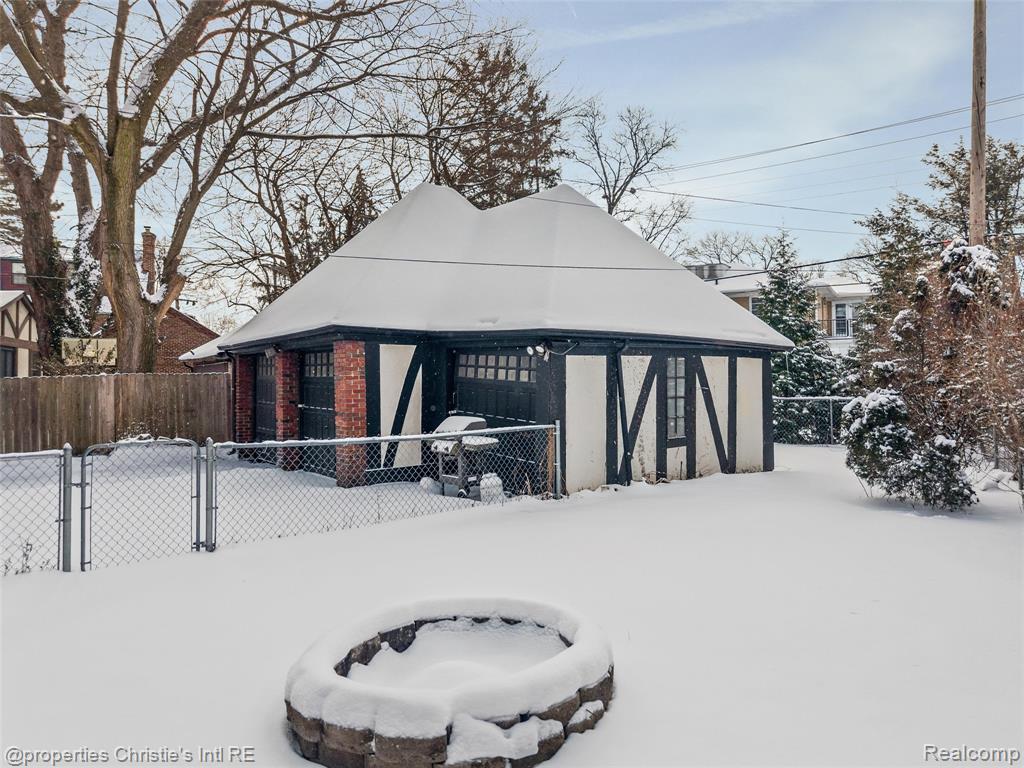 19435 Shrewsbury Road, Detroit, MI 48221 — Photo 69