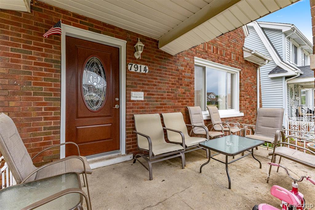 7914 WISCONSIN Street, Dearborn, MI 48126 — Photo 3