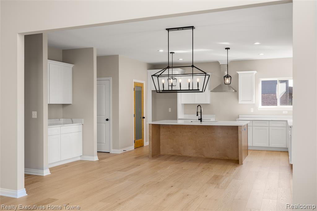 35962 Cascade Drive, New Baltimore, MI 48047 — Photo 11