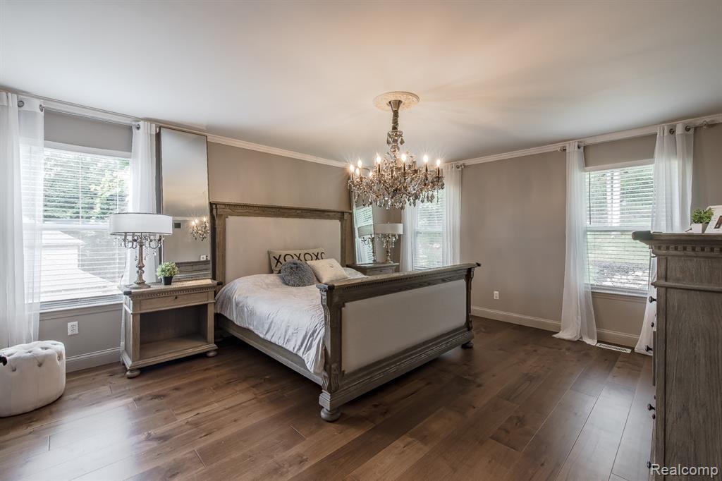8640 Newport Drive, White Lake, MI — Photo 51