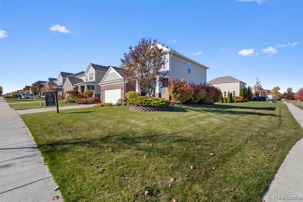 57570 Village Drive, New Hudson, MI 48165 — Photo 3