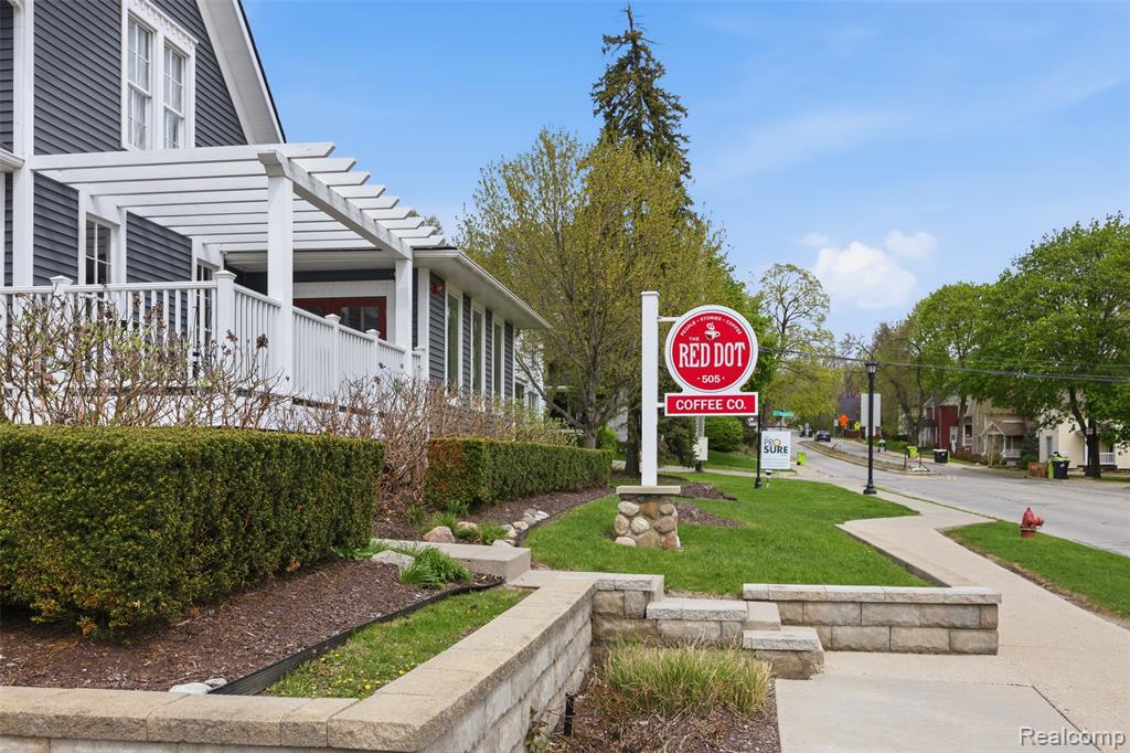 19145 Surrey Lane, Northville, MI 48167 — Photo 34