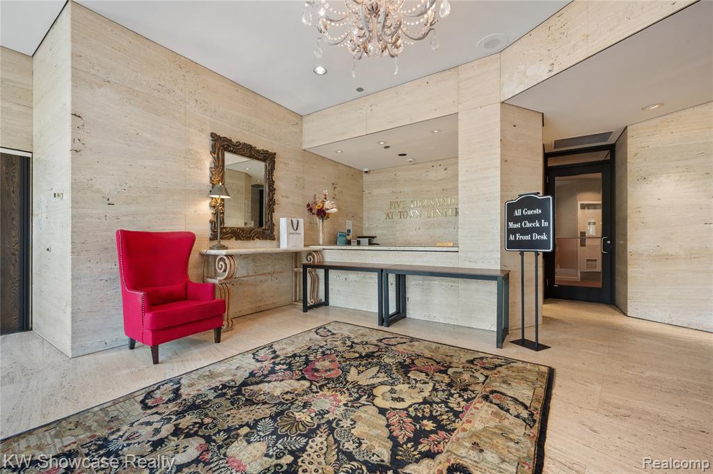 5000 Town Center Center, 703, Southfield, MI 48075 — Photo 40