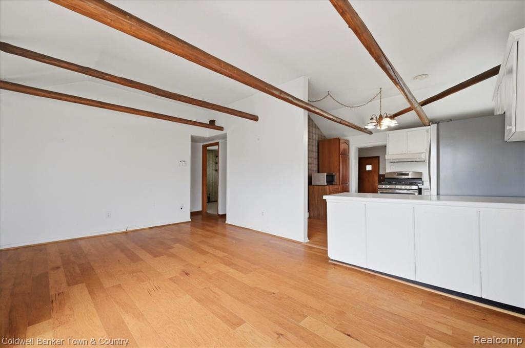 11720 Todds Lane, Whitmore Lake, MI 48189 — Photo 10