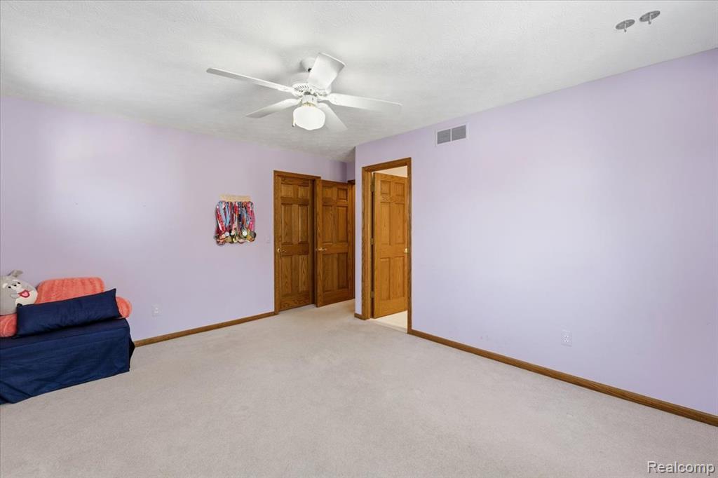 5372 Princeton Court, Brighton, MI 48116 — Photo 22