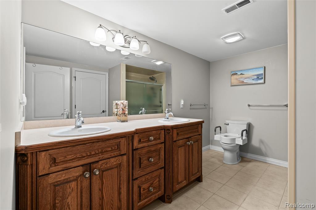 9030 Hidden Court W, South Lyon, MI 48178 — Photo 49