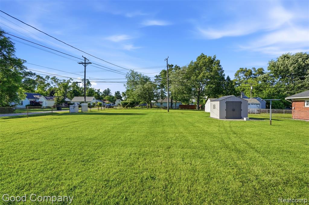 4415 Auburn Road, Shelby Twp, MI 48317 — Photo 28