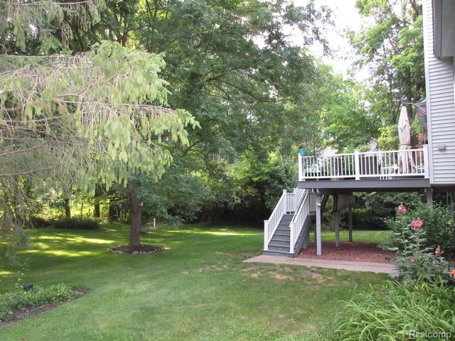11356 Tall Shadows Court, Pinckney, MI 48169 — Photo 7