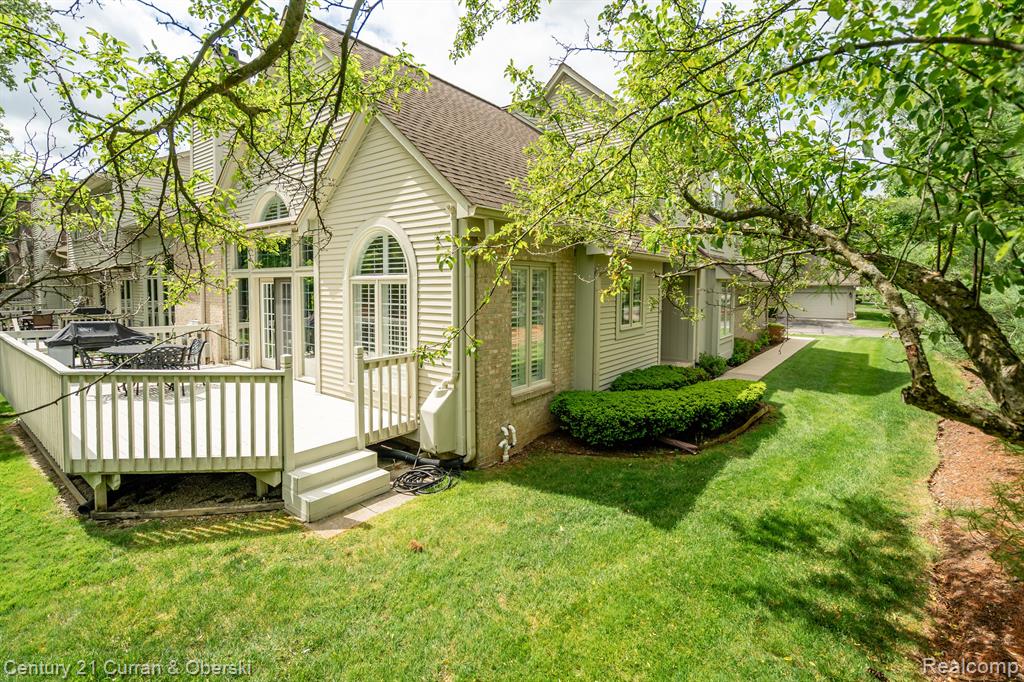 439 COVINGTON Court, Northville, MI 48168 — Photo 68