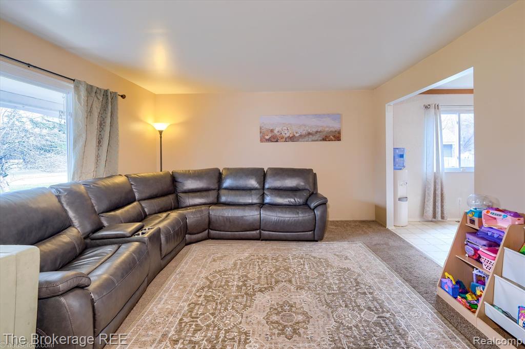 5506 Canonsburg Road, Grand Blanc, MI 48439 — Photo 14