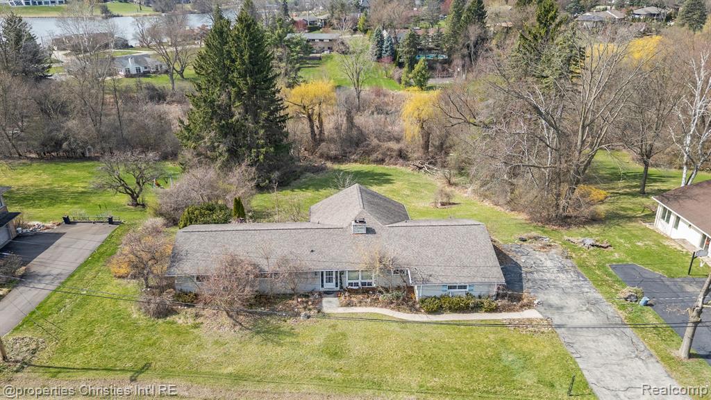 6940 Castle Drive, Bloomfield Hills, MI 48301 — Photo 8