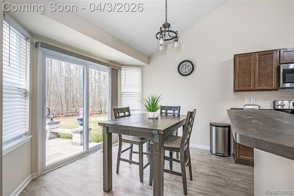 17786 Woodstock Court, Romulus, MI 48174 — Photo 7
