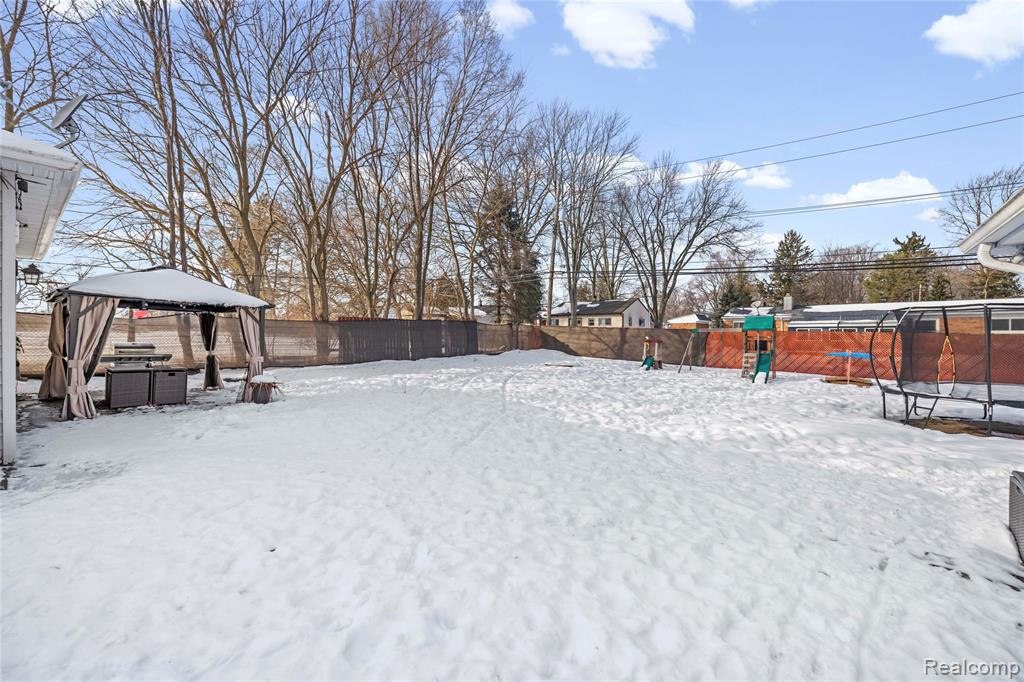 4200 Lanco Court, Waterford, MI 48329 — Photo 32
