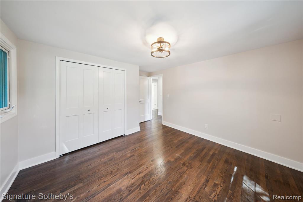 2200 Brenthaven Drive E, Bloomfield, MI 48304 — Photo 23