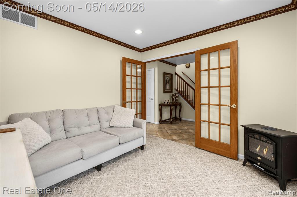 865 Drakeshire Drive, Commerce Twp, MI 48390 — Photo 41