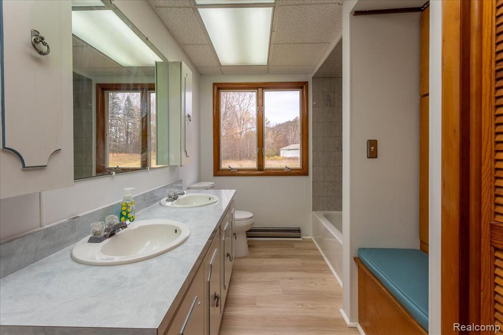 8465 Watson Road, Marlette, MI 48453 — Photo 29