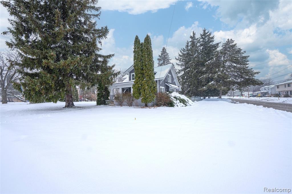 433 N Saginaw Street, Holly, MI 48442 — Photo 4