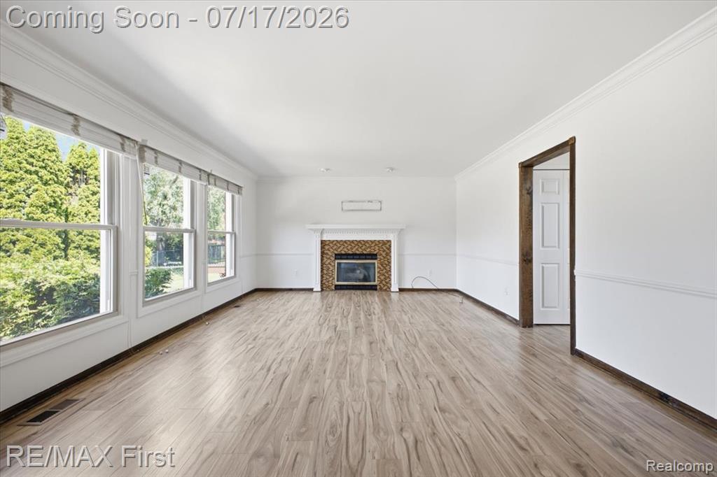 50443 Middle River Drive, Macomb, MI 48044 — Photo 6
