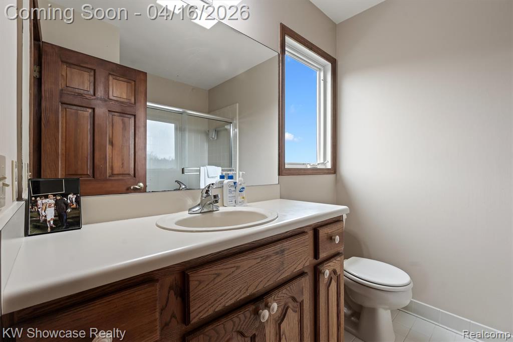 8315 E Allen Road, Fenton, MI 48430 — Photo 32
