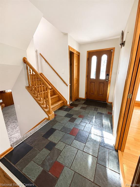 2182 Yorktown Drive, Ann Arbor, MI 48105 — Photo 7