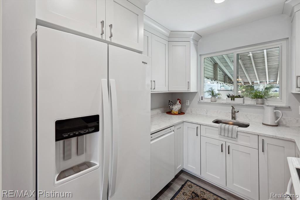 5992 Alan Drive, 22, Brighton, MI 48116 — Photo 10