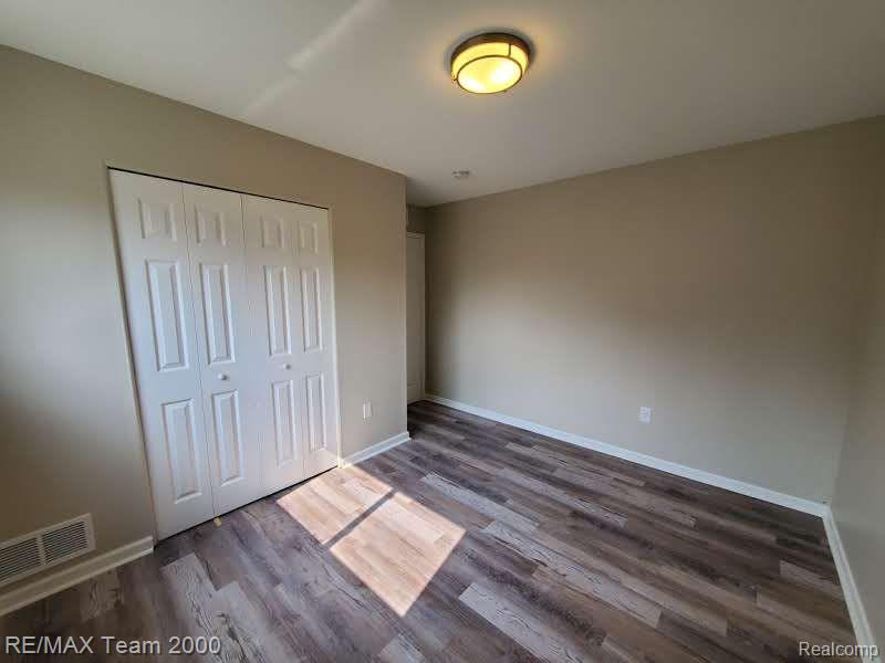 4638 GERTRUDE Street, Dearborn Heights, MI 48125 — Photo 14