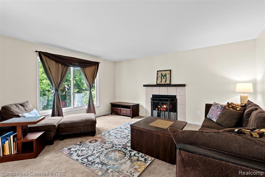 47242 Marina Drive, Belleville, MI 48111 — Photo 14