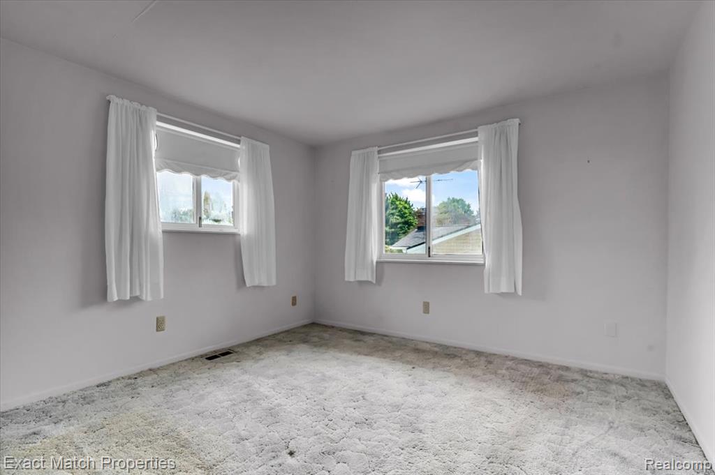 7186 Snow Apple Drive, Clarkston, MI — Photo 23