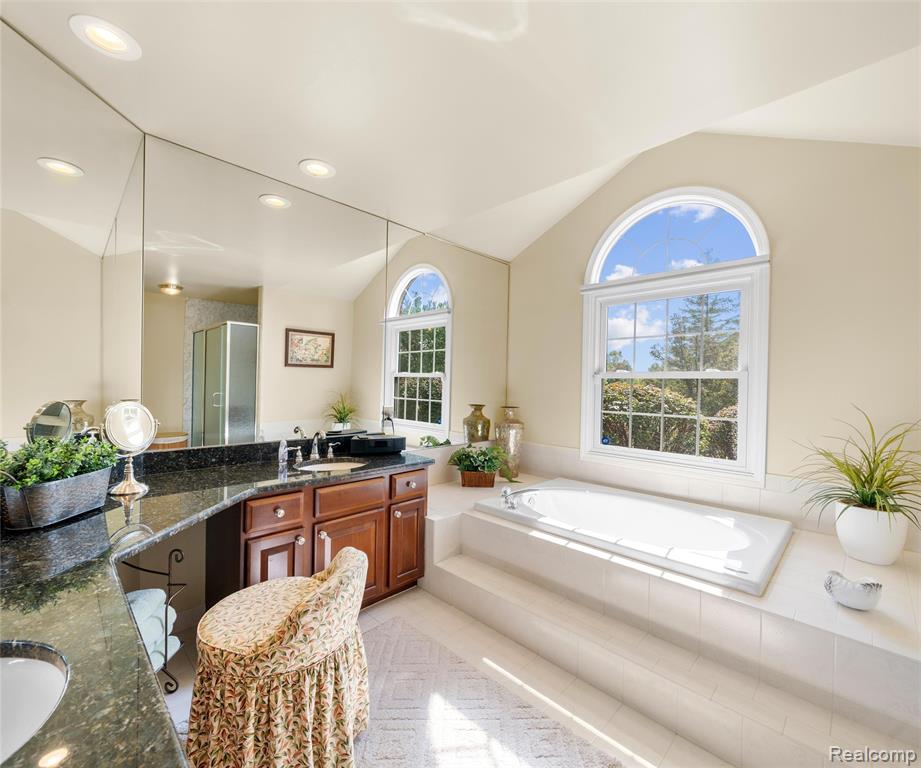 49068 Poppleton Court, Canton, MI 48187 — Photo 22