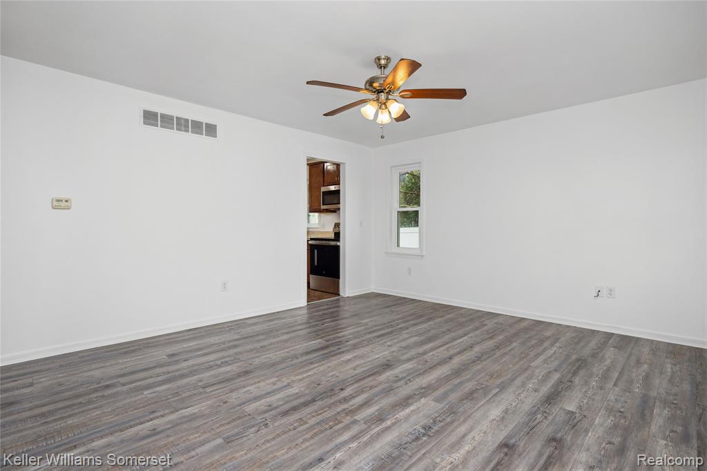 90 Tacoma Drive, Troy, MI 48084 — Photo 7