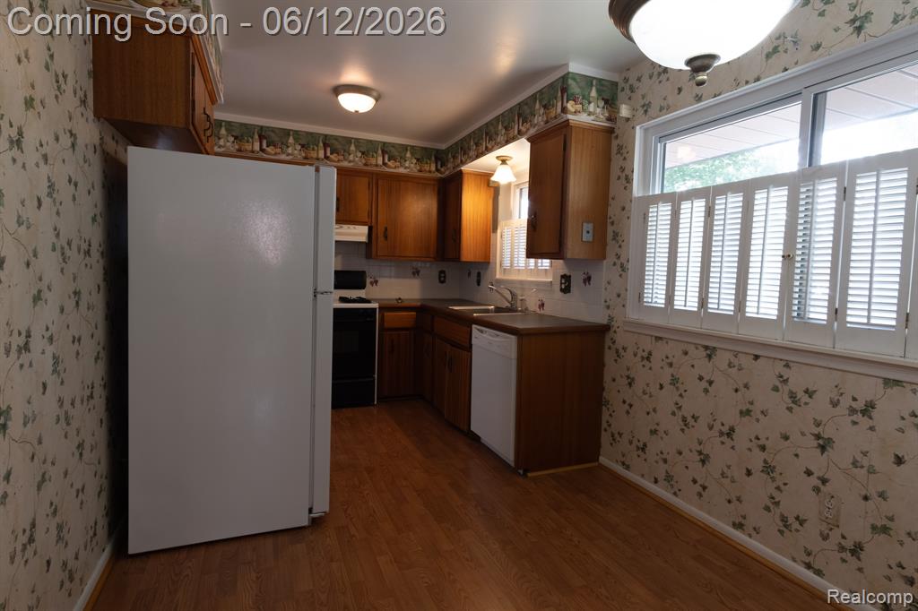 1235 Jenifer Avenue, Madison Heights, MI 48071 — Photo 18