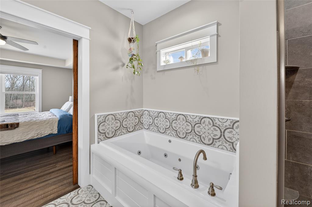 5360 Stone Garden Drive, Howell, MI 48843 — Photo 20