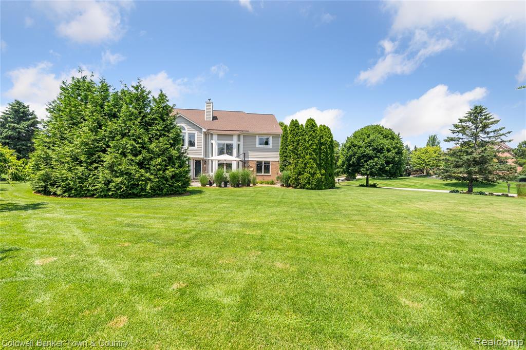 324 Nairn Circle, Highland, MI — Photo 80