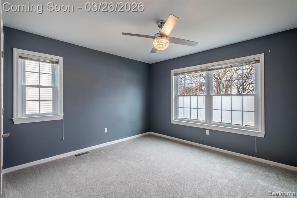 453 Pagels Court, Grand Blanc, MI 48439 — Photo 10