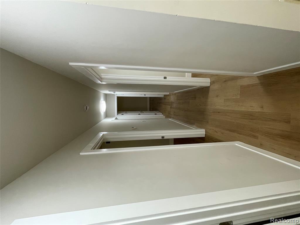 4654 Dickerson Street, Detroit, MI 48215 — Photo 9