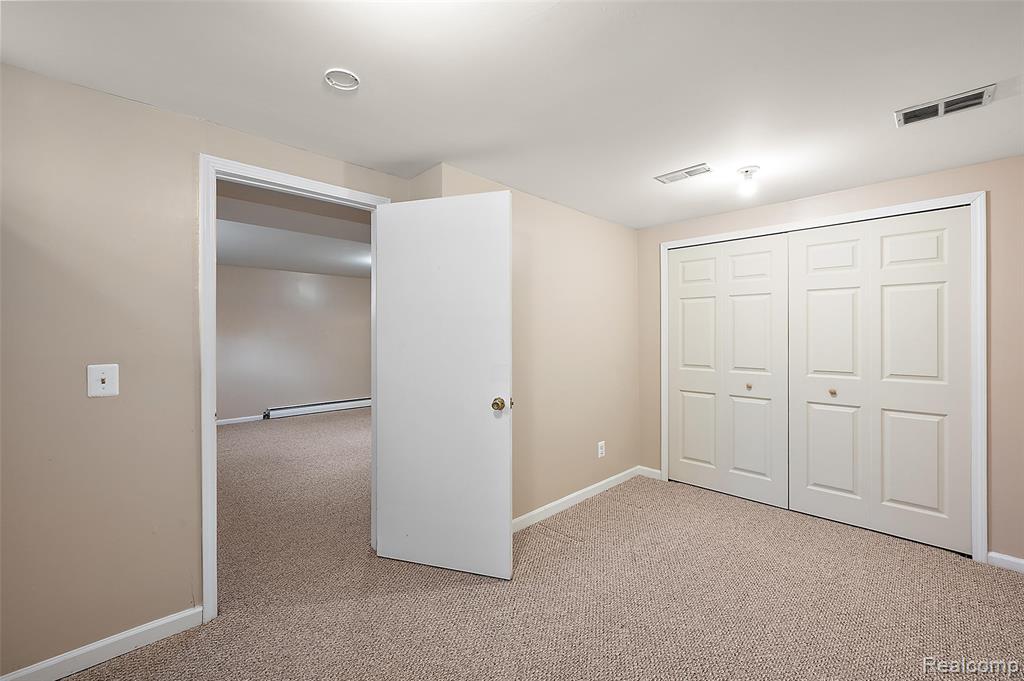 125 Cayuga Road, Lake Orion, MI 48362 — Photo 49