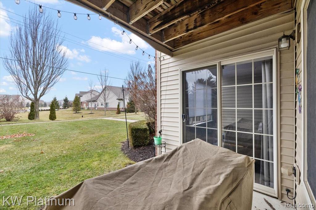 45519 Hidden View Court, Utica, MI 48315 — Photo 33