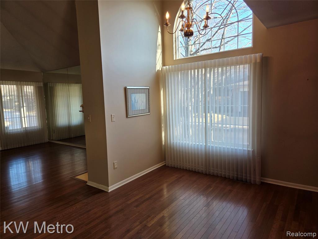 622 Macwilliams Lane, Royal Oak, MI 48067 — Photo 4