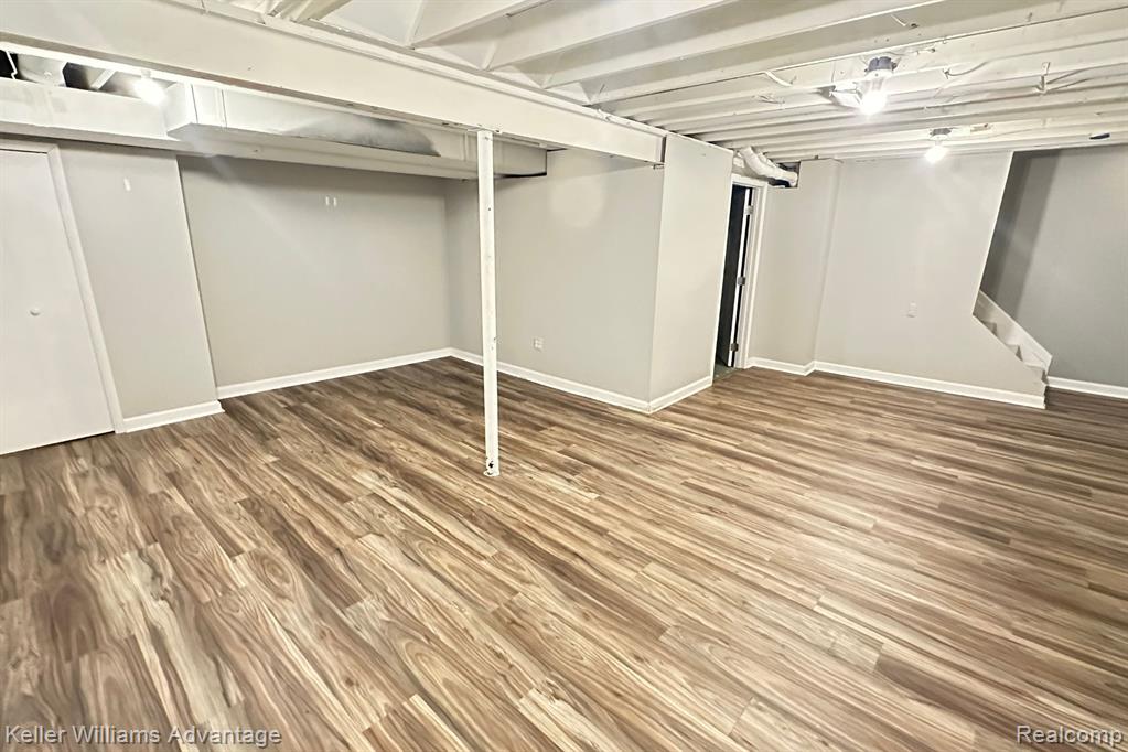 24502 Simmons Drive, Novi, MI — Photo 23