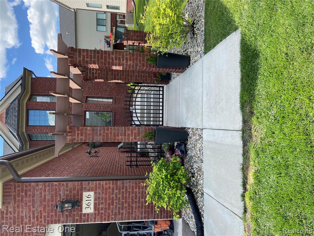 3616 Bay Harbor Drive, Brighton, MI 48114 — Photo 52